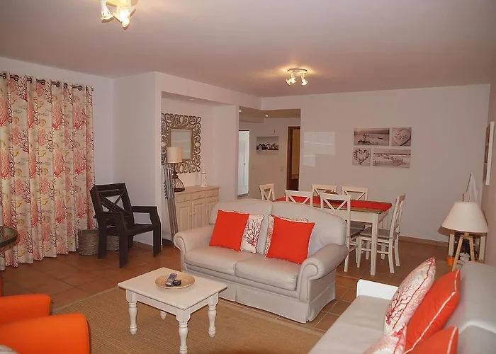 Real Village 142 Praia Verde